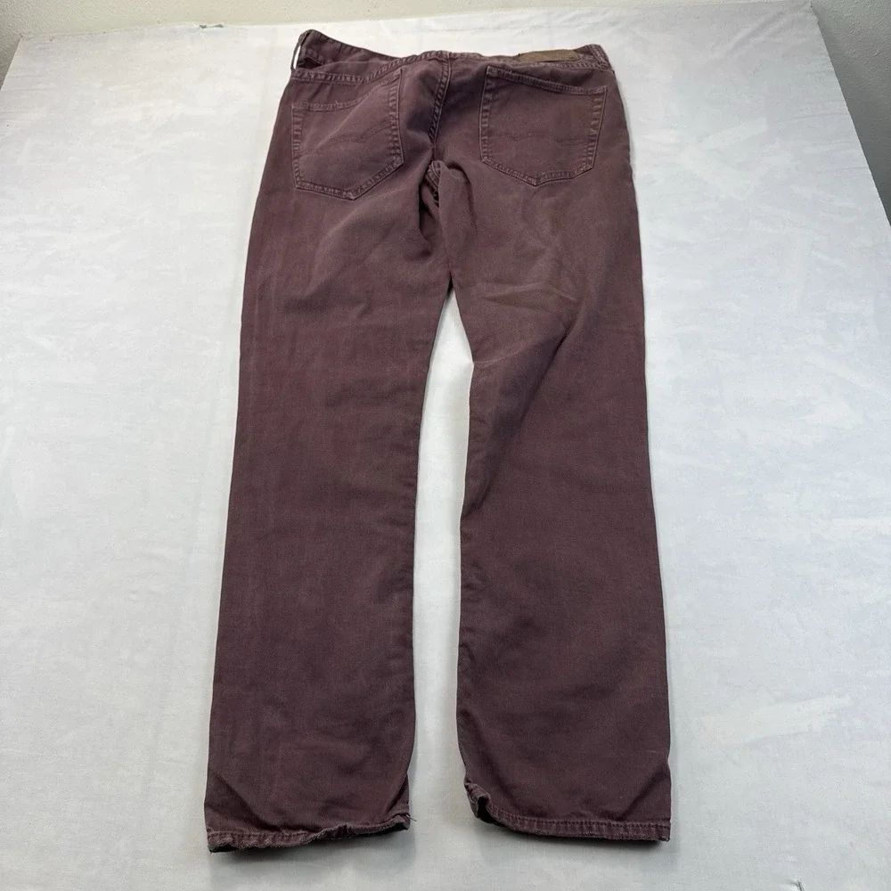 American Eagle Core Flex Men's 34x32 Burgundy Straight Leg Stretch Jeans Pants